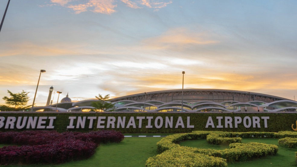 Brunei International Airport Lapangan Terbang Antarabangsa