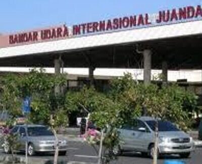 international airport indonesia Juanda Surabaya 주안다 국제공항, 수라바야 مطار جواندا الدولي، سورابايا 朱安达国际机场，苏拉巴亚 ジュアンダ国際空港、スラバヤ