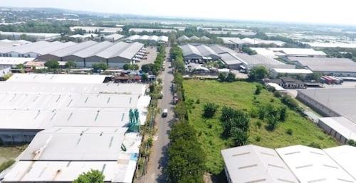 Kawasan Industri Wijayakusuma Indonesia Industrial estate المنطقة الصناعية ويجاياكوسوما، إندونيسيا 维加宇驰马工业区，印度尼西亚 인도네시아 위자야쿠수마 산업 단지 インドネシアウィジャヤクスマ工業団地 कावासन इंडस्ट्री विजयकुसुमा, इंडोनेशिया นิคมอุตสาหกรรมวิจายาคุสุมา อินโดนีเซีย Vietnamese: Khu công nghiệp Wijayakusuma, Indonesia Industrieterrein Wijayakusuma, Indonesië