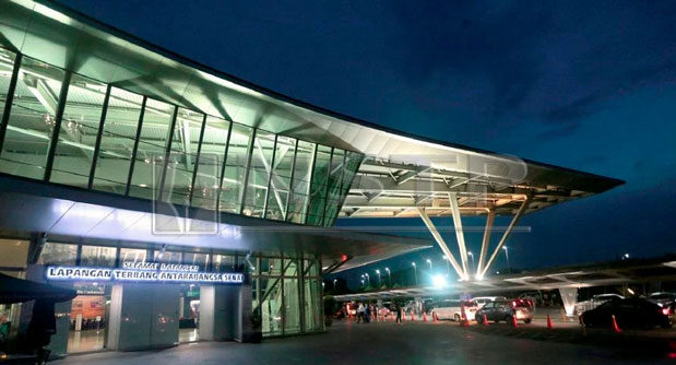 senai international airport Johor malaysia Lapangan Terbang Antarabangsa Senai 士乃国际机场 ท่าอากาศยานนานาชาติเสนาอี セナイ国際空港 세나이 국제공항