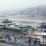 Paro Airport Thimpu Bhutan पारो अंतरराष्ट्रीय हवाई अड्डा 巴郎国际机场 パロ国際空港 파로 국제공항 སྤ་རོ་མཐོ་སློབ་གནས་པའི་འཕོ་བྲང་ཀློག